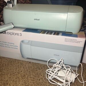 Cricut Explore 3 in Light Blue